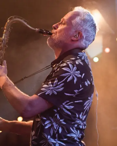 Jan Broeders, saxofoon bij QWARK!